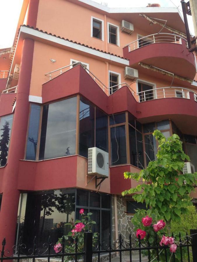 Hotel Moris Kryemëdhej Exterior foto